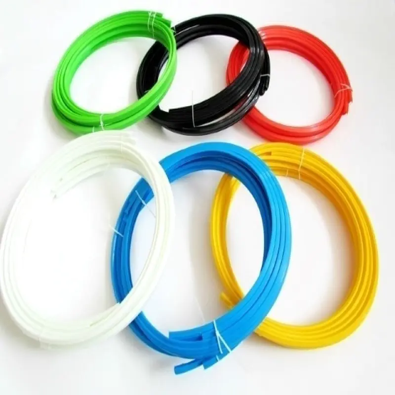 Set protectie jante, calitate premium, 4 inele din plastic, culoare albv