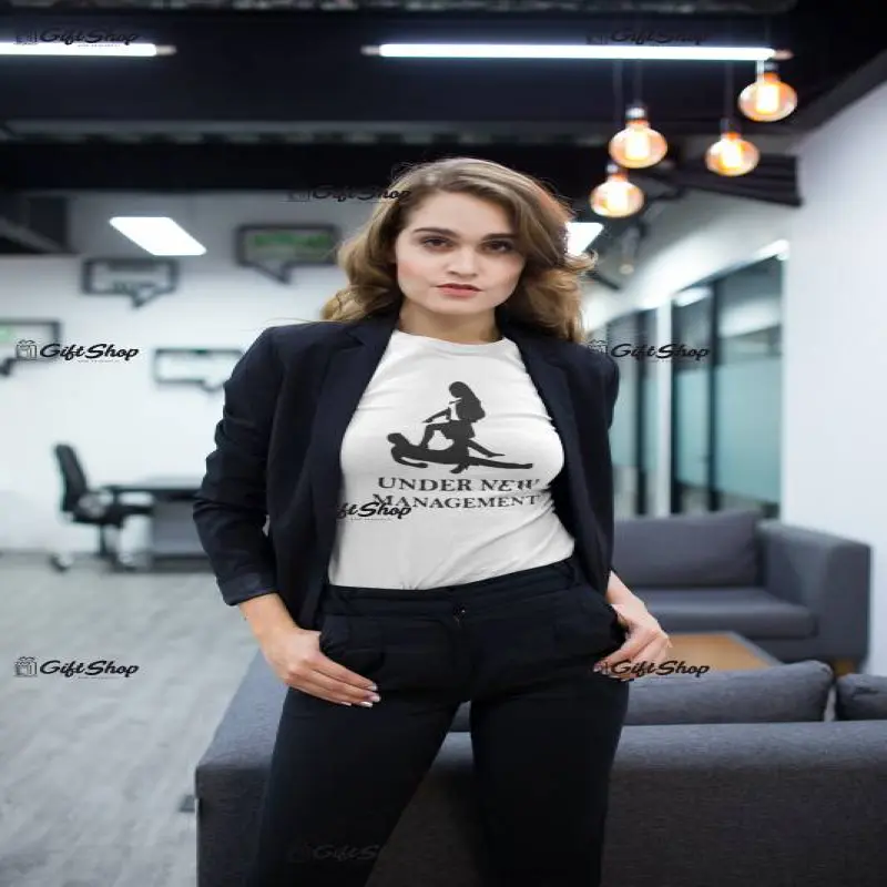 Under new management, tricou cu mesaj f