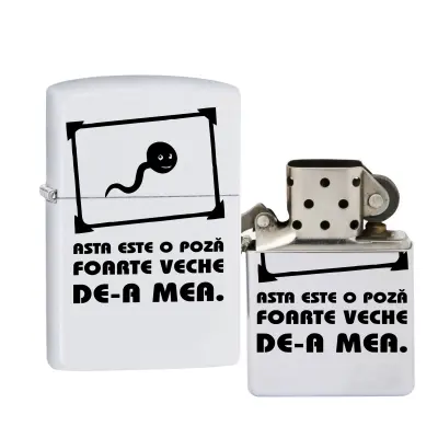 Asta este o poza veche , bricheta metalica gravata laser cu mesaj