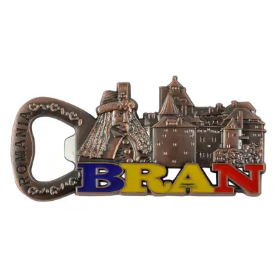 Magnet pentru frigider cu desfacator realizat din metal – design castelul bran