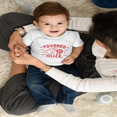 Powered by milk, tricou cu mesaj