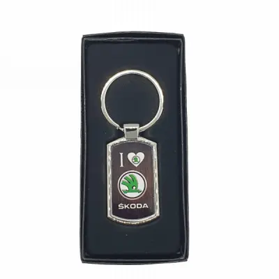 Skoda, breloc din metal cu mesaj