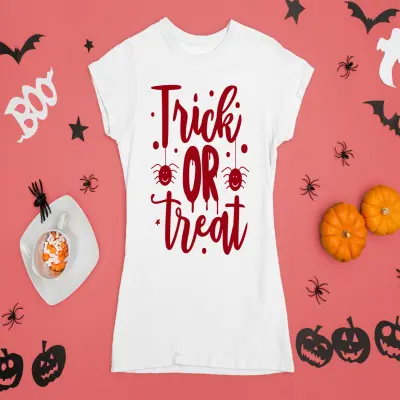 Trick or treat, tricou cu mesaj...